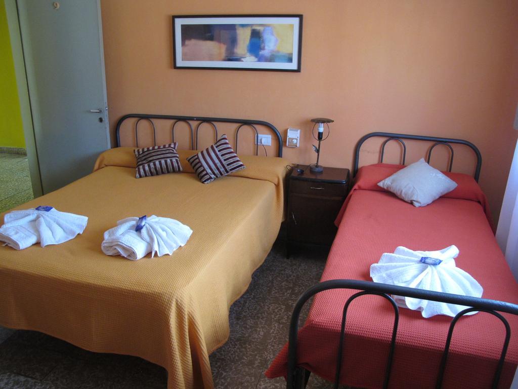 Bambi Hotel La Falda Ngoại thất bức ảnh