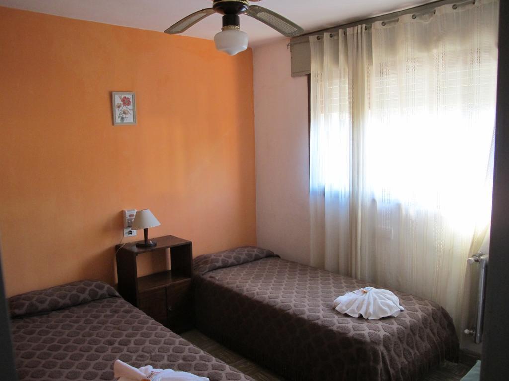 Bambi Hotel La Falda Ngoại thất bức ảnh
